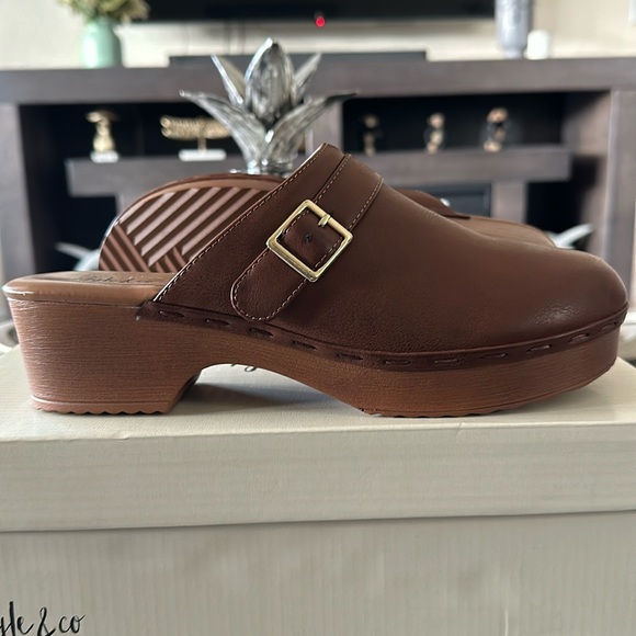 💖  NEW BEAUTIFUL SHOES 💖 - Picture 2 of 9